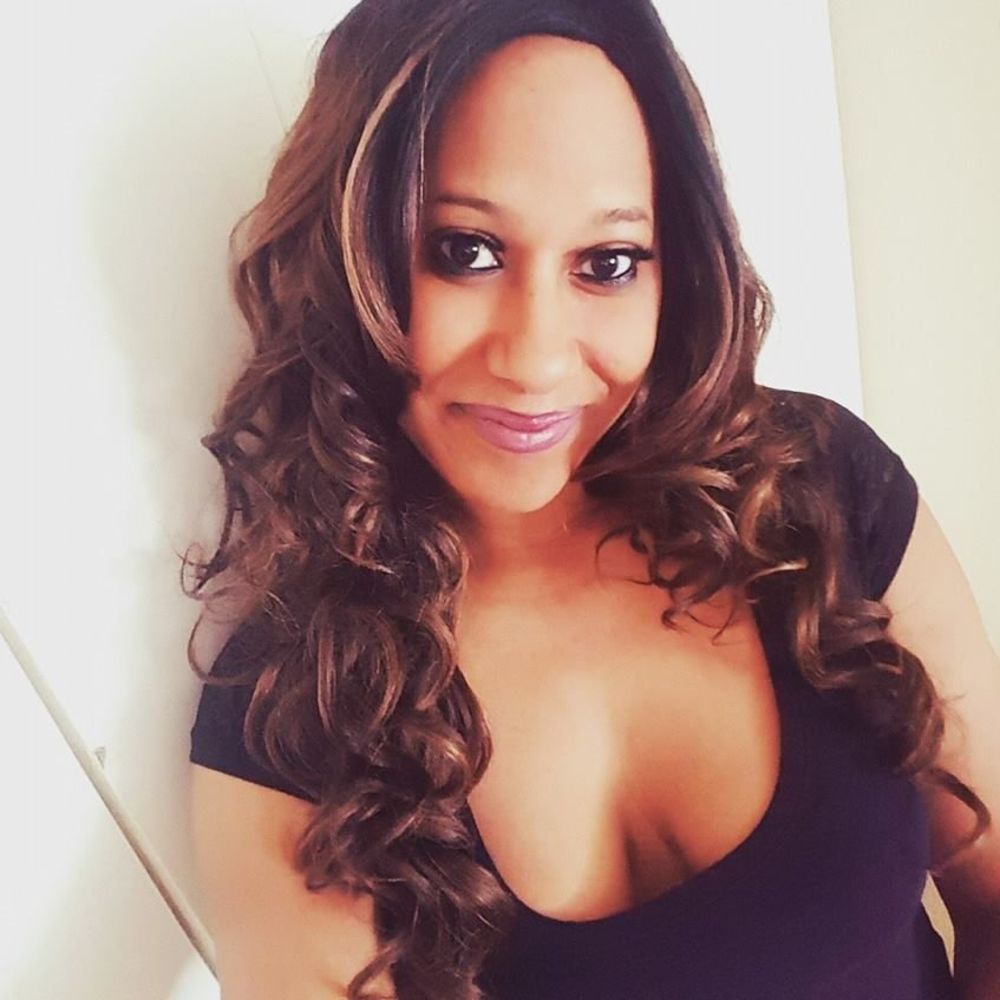 Meet your Posher, Deborah